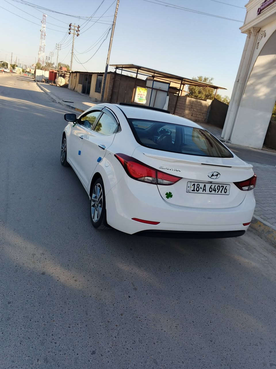 السلام عليكم 

النترا 2015 فول 

سونارها بالمنشور
 
معروضه 128

سياره بسمي تحويل مباشر 

السياره احلى من الصور
وكامله من كلشي 

مكانها بابل ورديه خارج 

الرقم ***********
