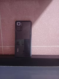 جهاز للبيع ريد مع 10 جهاز ما مفتوح ذاكره 128 115 وبي مجال للشراي078279...