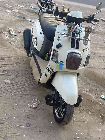 بوليسي. بلاد  كلشي عل بلاد نوزل تزويد خارجي مفتوحه ولفات فقط سعر800 مكينه خرسه كلشي شغل مابيه نقص مكاني بصره ابي لخصيب وتسابي ***********
