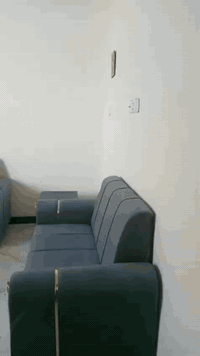 بيت تجاوز مساحه 170م 3غرفه نام واستقبال وترك ومطبخ و3منور وحمام عدد 2موافق خارجي وطرمه  سعر 30بي مجال قليل زعفرانيه دور الصحه قريب مدرسة واسط سده الجنابين مقابل جسر أنبوبي رقم ***********بس واتساب
