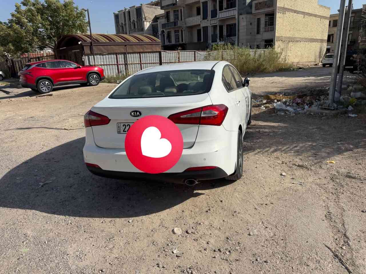 سيراتو 2014
خليجي مكينه 1600. دوش 
ماشيه 250 
بيها صبغ  صندوك وجاملغ 2 خلفيه 
وباب 
سعر 98 ورقة 
***********
بغداد زيونة
