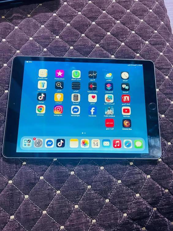 سلام عليكم ايباد ابل 9
جهاز نضيف 90%
تجي تفحص وتاخذ وتروح 
ذاكرة64 سلس
مكاني حلة 
***********
