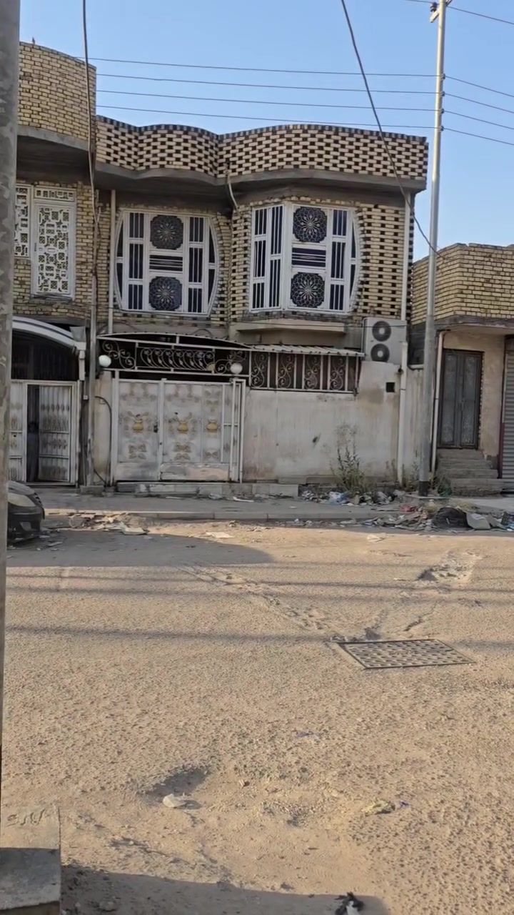 للايجار 
دار  سكني طابقين موقع مميز    
العنوان الناصرية حي اور الاولى  المربع الذهبي 
للاستفسار  
***********
***********
