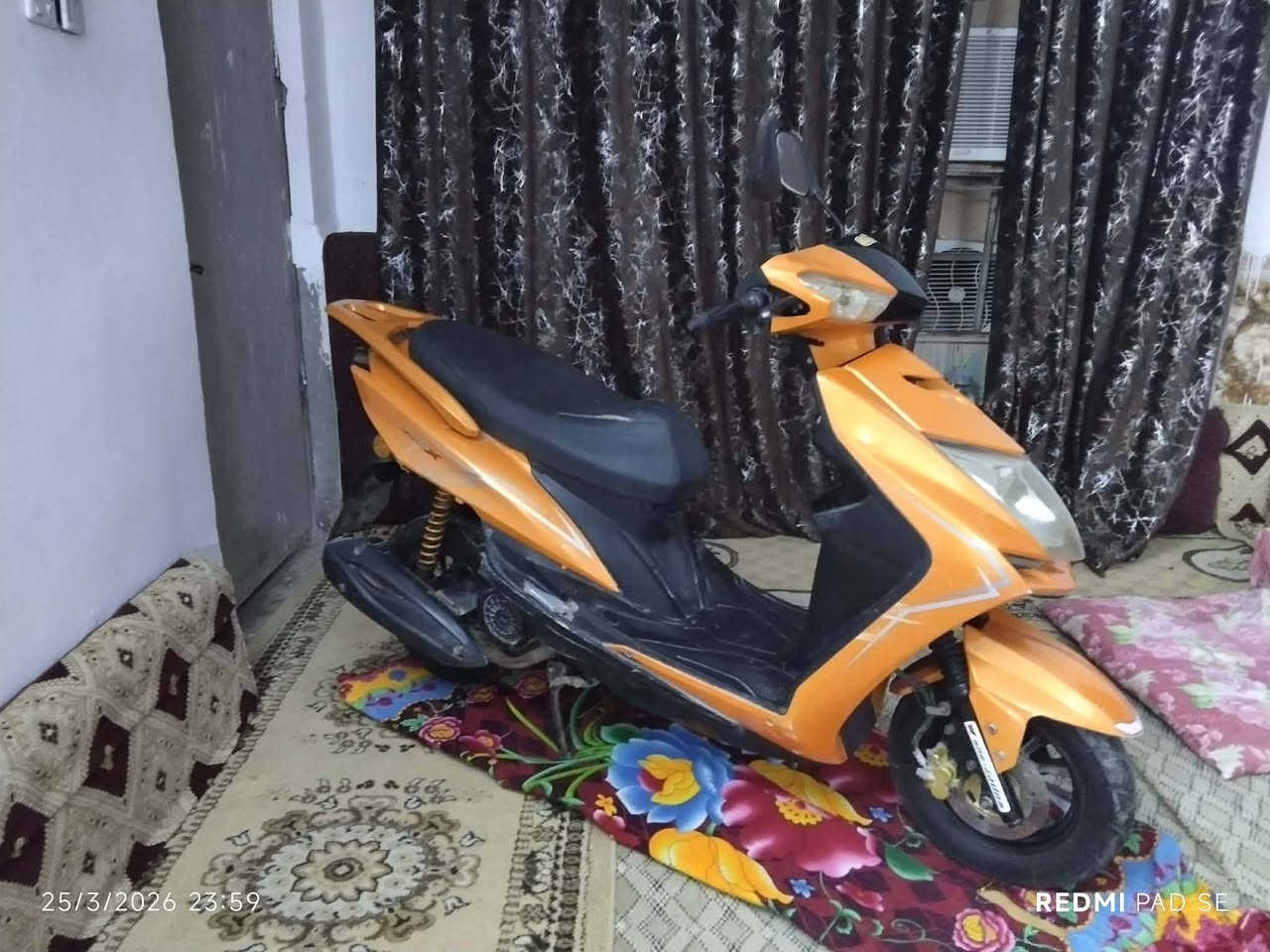 دراجه سكنس موديل 22 كهربيات
تواير كامله على اخر حبيه محرك نضيف  ماذب عليه ولا ربع
كبل لشارع  سعر.    400  وبيه مجال 
***********
