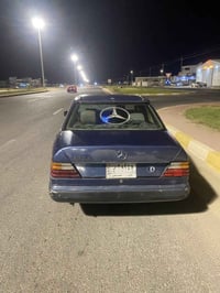 حبايب مارسيدس البيع مكان رمادي كير ومحرك بطه موديل 91)07886534313)رقم