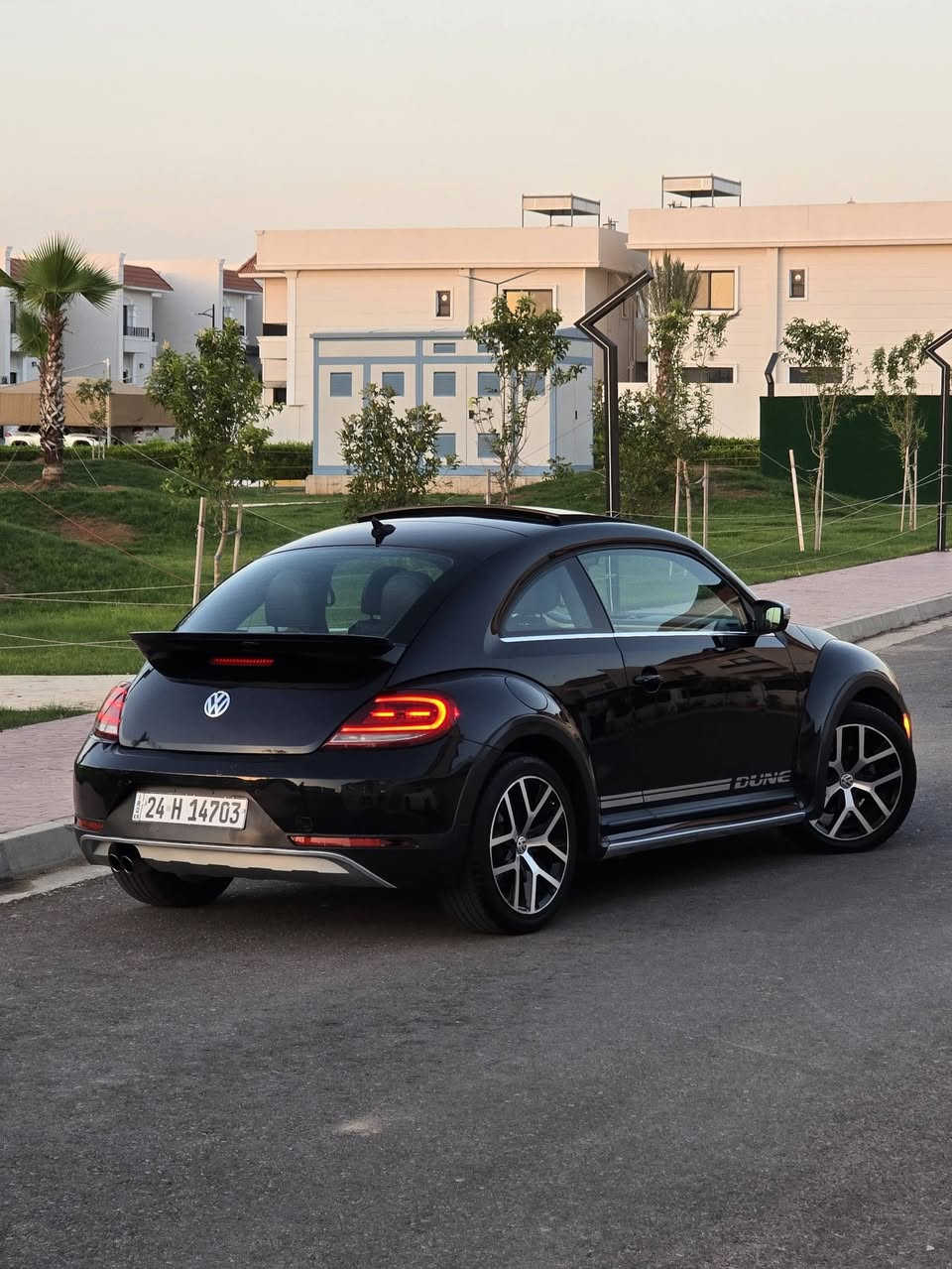Volkswagen Beetle Dune 2018
للبيع بيتل فئة Dune
فول مواصفات : 🔸️بصمة ابواب وتشغيل 🔸 بانوراما ، 🔸حساس امامي وخلفي ،🔸 شاشة كار بلاي بلاد ، 🔸كامرا خلفيه تحت العلامه ،🔸 كشنات جلد وهيتر ، 🔸بك لايت لد ، 🔸لايت امامي زنون تحكم كهربائي ، 🔸سماعات fenðer و سب اوفر بالصندوق ، 🔸بلوجكترات تعمل مع اتجاه الاستيرن ، 🔸حساس ماسحات ، 🔸ويل قياس ١٨ انج، 🔸اناره داخليه متغيره .
رقم وسنويه جديد لغاية ٢٠٣٠ ، كير محرك بشرط كهربائيات تبريد بشرط  ، صبغ ٣ قطع سطحيه بدون ارباك رقم الشاصي
3VWSD7AT8JM712430
مكاني اربيل واتساب او ماسنجر
***********
السعر ١٢٨ وبي مجال قليل .
