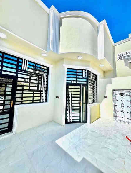 يا الله بيت مطلوب المصرف العقاري 150متر النجف النداء مجمع بيتي ٢ قريب عله شارع المجمعات شارع البيت ١٥ يتكون من صاله مفتوحة عله الاستقبال مطبخ غرفه عدد ثنين صحيات داخليه وخارجية طابوك جمهوري صب كونكريت شغل جناي
 تطلوعه 55وبي مجال معه تبديل الكفيل
مطلوب المصرف 100مليون 
تسديد 375الشهر 
 الاستفسار ***********واتساب
