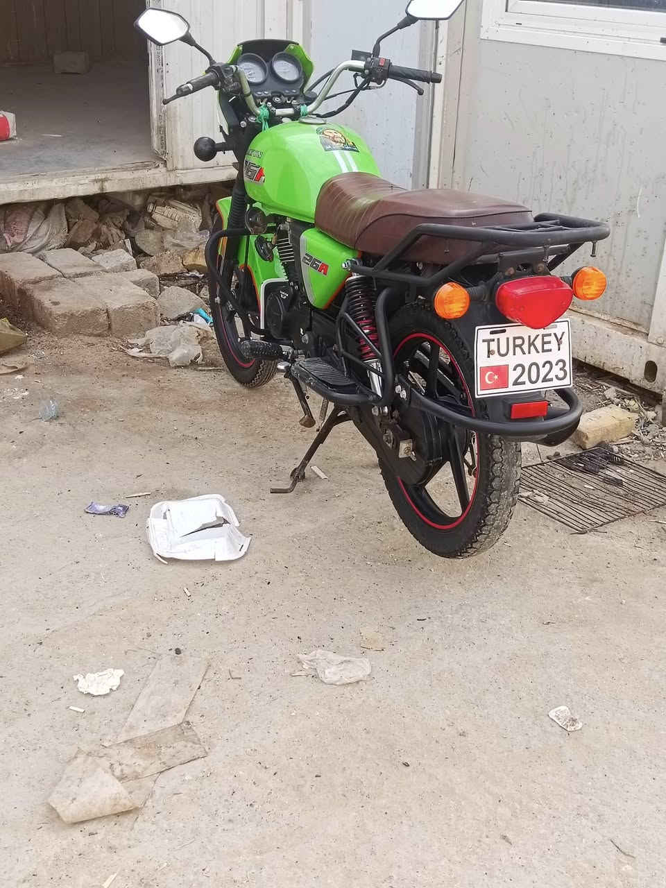 السلام عليكم دراجه دايوان للبيع موديل ٢٣ طالعه ٢٤ اوراق أصولي وكمرك مدفوع مكينه ١٥٠ مكان ناصريه سيدخيل الاستفسار اتصل ***********
