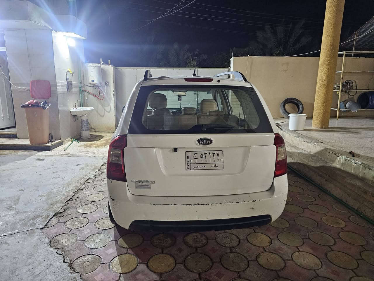 خليجي ٧ راكب
محرك ٢٠٠٠
امبدل بيه بنيد جاملغ وباب ودعاميه
رقم بغداد الماني
عنوان بغداد حي القاهره
رايده 
٨٩ ورقه 
***********
