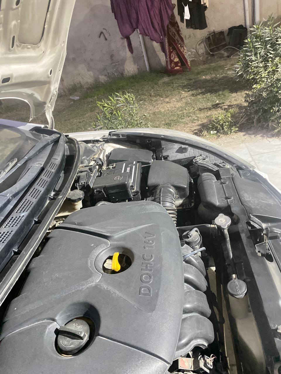 السلام عليكم النترا للبيع 2013 مكينه 1800 سياره جديده بمعنى الكلمه سياره مال جناي تخم تاير جديد حداديه جديده وراء وقدام شاشه كاميرا اماميه وخلفيه رقم اربيل دولي سنويه لل 2030 مجدده السعر 115 ومع المجال سياره بيها باب صبغ رش باب السائق بمكانه والباقي مكفول ***********.    ***********
