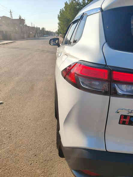 السلام عليكم تيوتا فروت لاندر 2025 السياره فول مواصفات كامله من كلشي ماشيه 5721 كيلو السياره مكفوله كفاله عامه من كلشي بعدهي بوضع الزيرو السياره نضامين هايبرد وبانزين مواصفاته
1-تحديد مسار 
2-قياده شبه ذاتيه
3-كشنات جلد
4-بصمه 
5-فتحه سقف 
6-عداد جيتال
7-ويل كروم 
8-تبريد قطعتين 
وبعد بيهه هواي مواصفات السياره كدام عينكم بعدهي شخط مابيه مكان السياره بغداد السعر 220 وبي مجال 
للاستفسار الإتصال على الرقم
‏ *********** ‏
مكلف بلنشر غير متواجد علا الانترنيت
