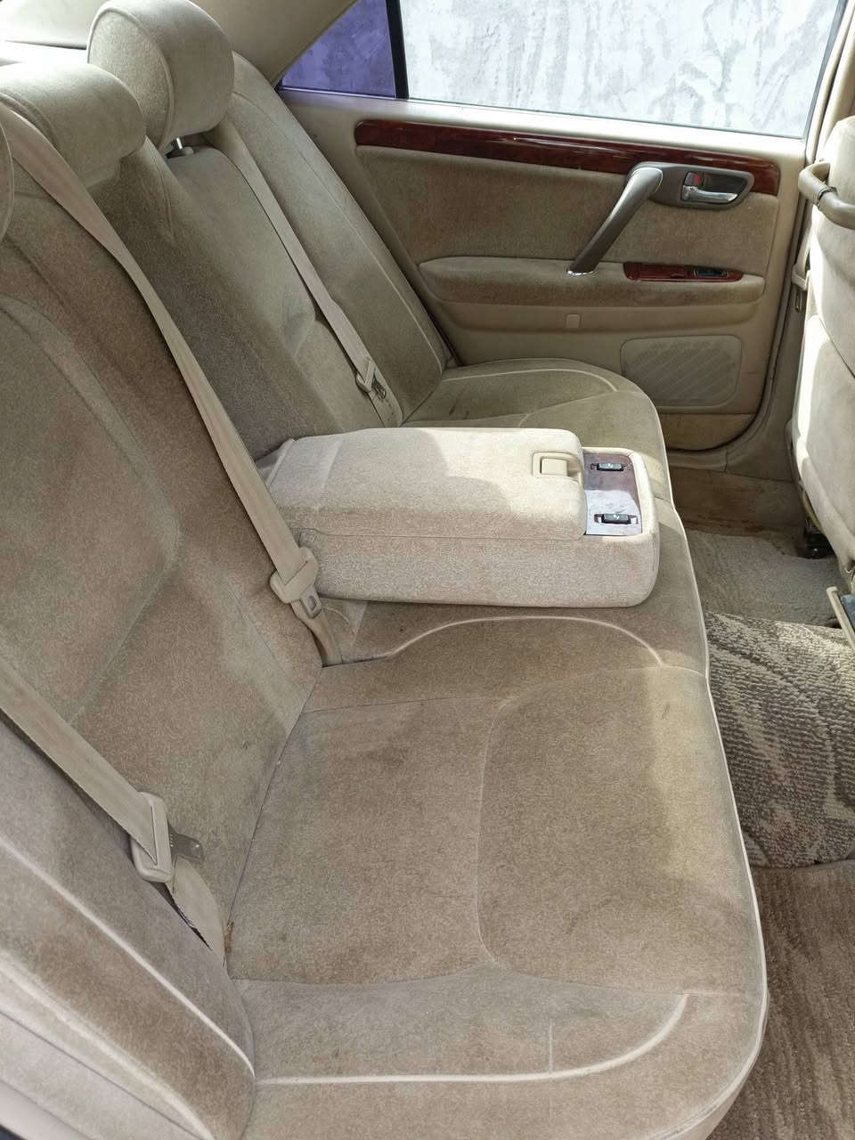 السلام عليكم ملكه 2001كير ومكينه مكفولات بيه كصه قماره ب30 وبيه مجال شراي تصل وتلل ‏‏‪***********‬‏
