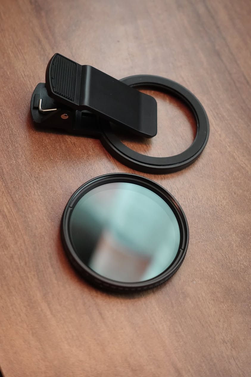 عدسة ND فلتر للموبايل سعرها ١٥ الف
عدسة CPL مال كامرة قياس ٦٧ ملم سعرها ١٥ الف
ادابتر مال فلاتر من شركة K&F سعره ٢٠ الف
عدسة زوم في ١٨ و وياها ستاند حتى بالتصوير تكون ثابتة سعره ٢٠ الف

موجود توصيل بيهن لكل محافظات العراق واذا تطلب اكثر من قطعة ف التوصيل مجاني

***********
