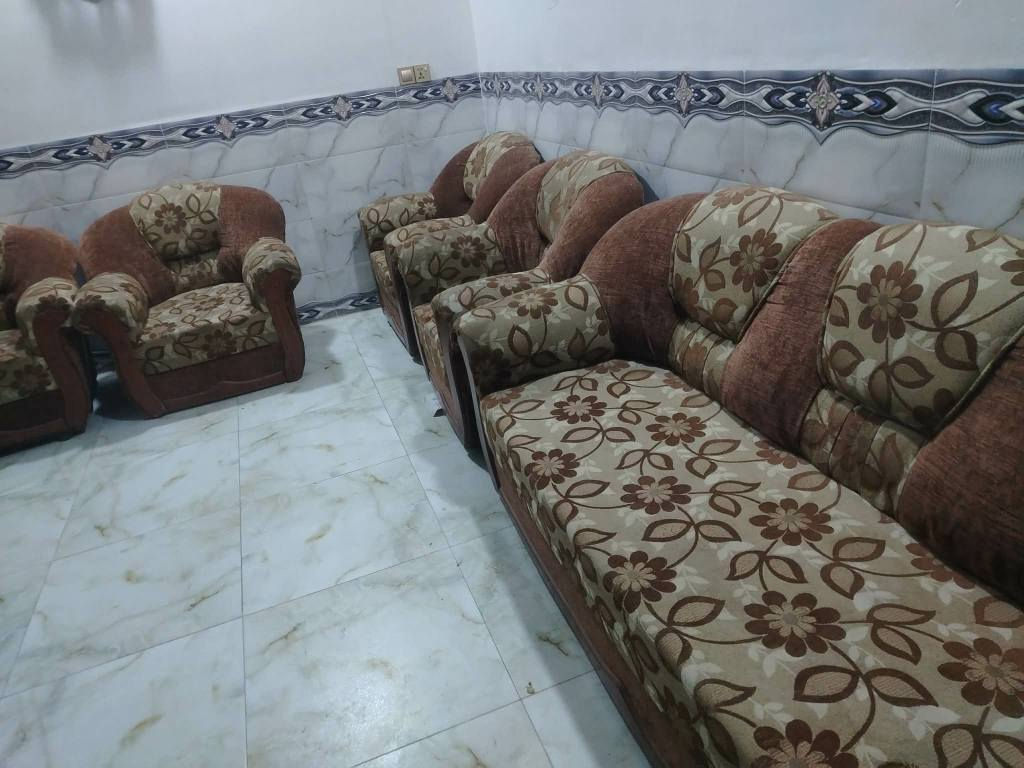 سلام عليكم تخم قنفات 10 نفرات تسكام عراقي نضيف فقط وحدة من القنفات بيهة مكان حرك فقط الباقي نضيف مابي اي كسر الشراي يراسلني خاص ادزلة رقم الهاتف النجف, العراق


**إذا كنت صاحب هذا الإعلان وتريد حذفه لأي سبب، رجاءا أرسل رسالة إلى الدعم الفني**