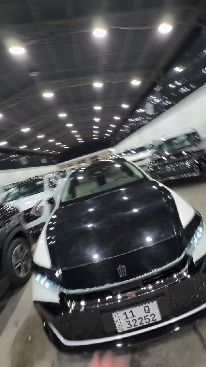 � تويوتا كراون 2023 – فئة ماجستة 👑
وكالة SAS
ماشية فقط 17,000 كم

فخامة ملكية بكل تفاصيلها ✨
راحة مطلقة + هدوء استثنائي + مواصفات كاملة تخليك تعيش تجربة مختلفة تماماً 👌

سيارة نظيفة جداً وحالة ممتازة
جاهزة للتسجيل باسمك اليوم ✅

📍 شركة علي الشيباني لتجارة السيارات
بغداد – الكاظمية – جكوك قرب مرور الكاظمية
📞 ***********-***********

#كراون_ماجستة #تويوتا_كراون #علي_الشيباني #سيارات_بغداد #SAS
