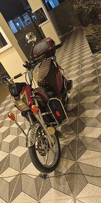 دراجه شحن هارلي للبيع بطاريات جديده ع فحص للأستفسار الأتصال 0780808709...