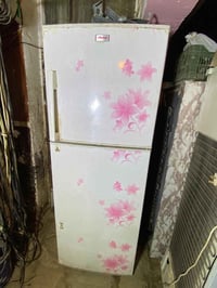 ‎ثلاجه حجم 24قدم شغاله على فحص مكاني الكاظمية الطي سعر 150 الف/0772807...