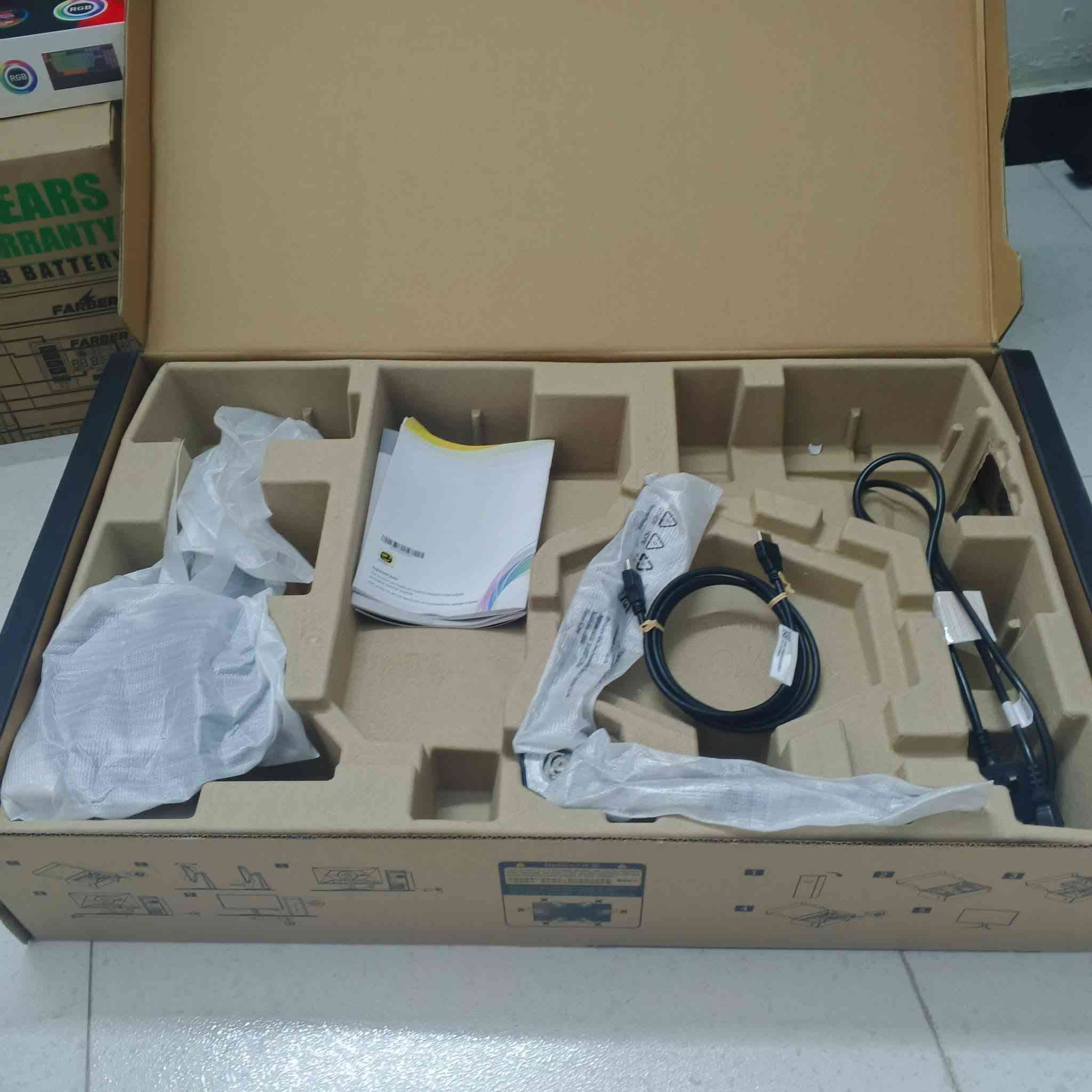 السلام عليكم
شاشه aoc
27
280 htz
1080
Hdr
سرعه الاستجابه 0.3
شاشه كل اغراضه كامله شبه الشاشه جديده جديده
السعر 225 الف سعر ثابث قفل
مكان بغداد البياع 
متواجد واتساب 
***********
توصيل محافظات ماعندي
