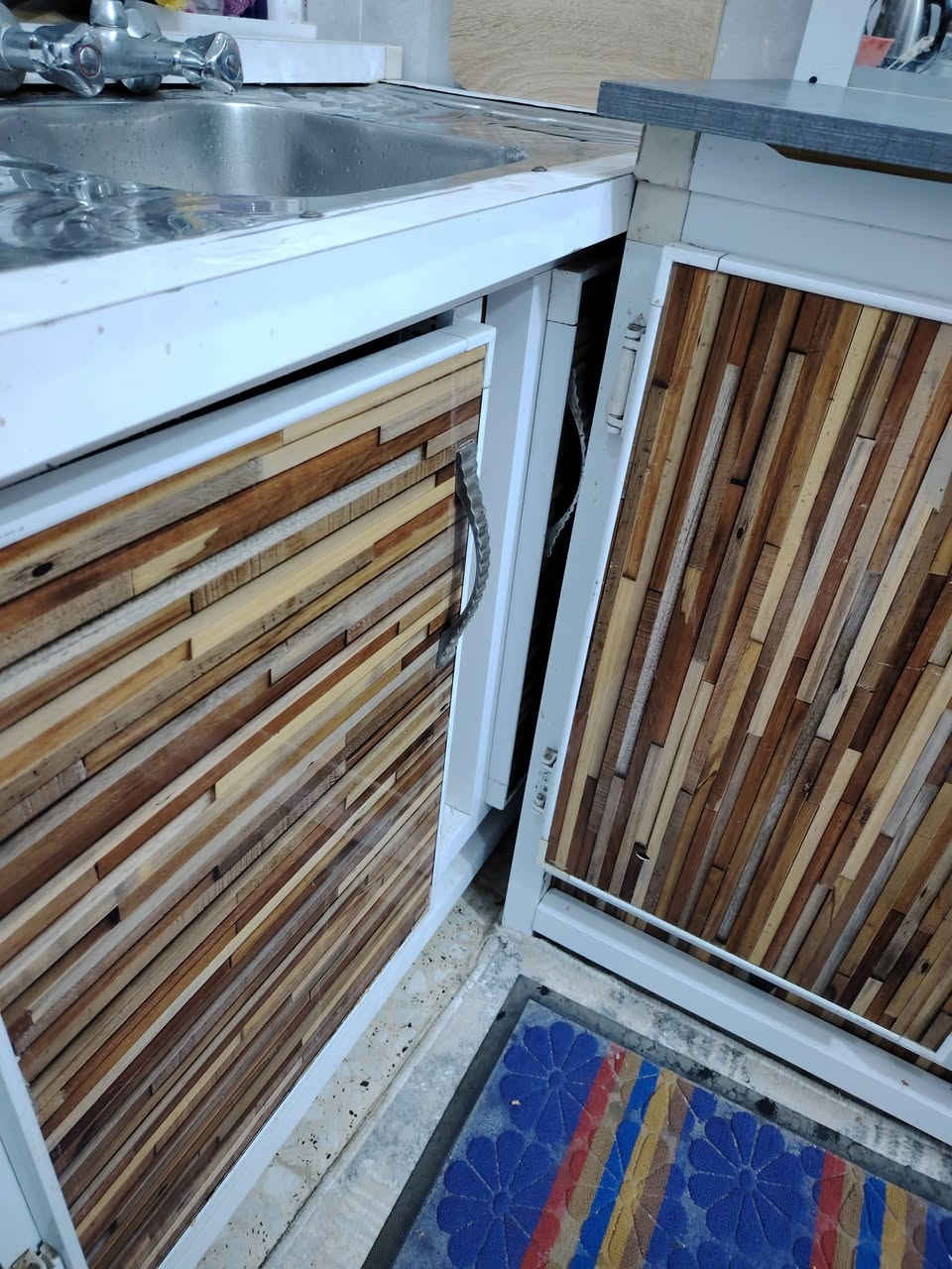 السلام عليكم
كونتر للبيع سعر 200 وبي مجال
مكاني بغداد الكريعات
التواصل على الرقم ***********
