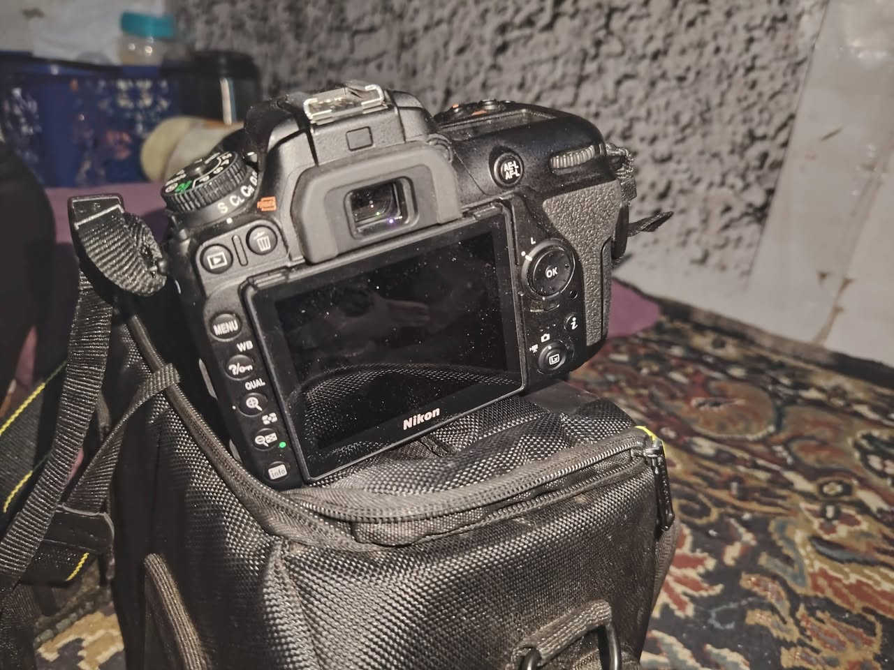 للبيع نيكون 7500 محلقات كامله كارتونه. عدسته الاصليه. شاحنه بطاريه الاصيل  نظافته 100٪ مكفوله. سعر مليون 150


**إذا كنت صاحب هذا الإعلان وتريد حذفه لأي سبب، رجاءا أرسل رسالة إلى الدعم الفني**