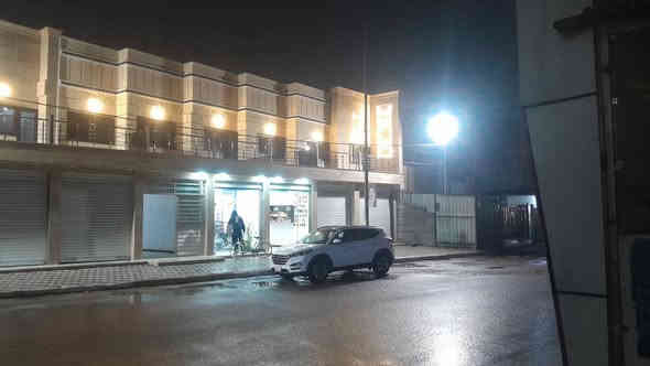 مجمع طبي الايجاراربع شقق محلات ركن صيدليه بناء درجه اولى اي استفسار اتصل على صاحب البنايه ***********
