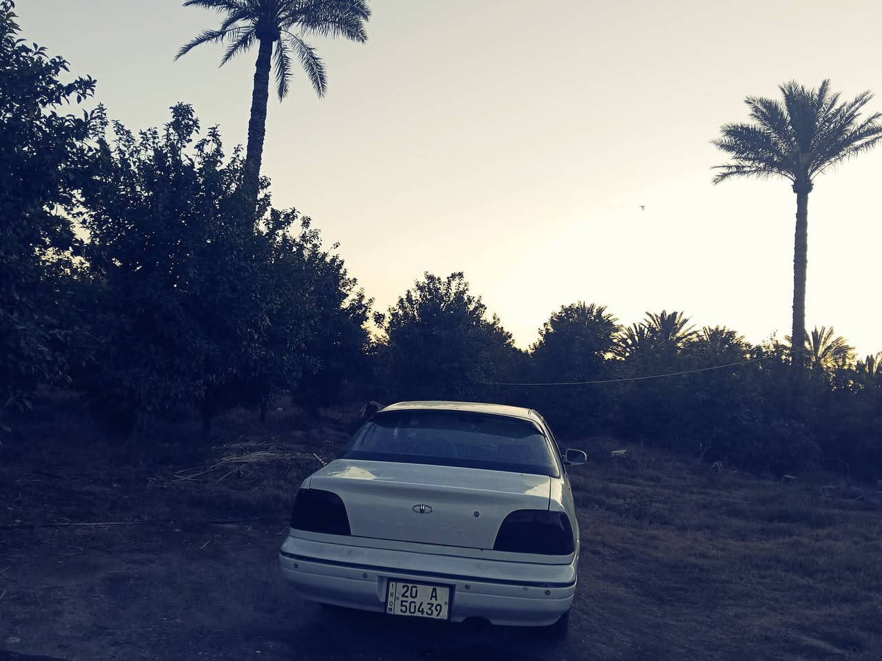 سلام عليكم دايو موديل 96سعر 30وبيه مجال رقم تلفون*********** عنوان صلاح الدين السحاقي
