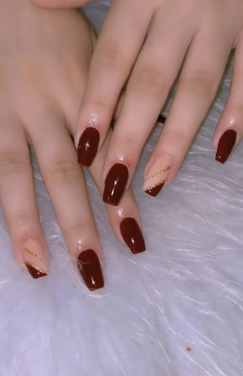 مها اكرلك  وعروض راس السنه  🥳
💄 
اكرلك جل  مع دزاين ب15 الف فقط 
اكرلك جل مع فوول دزاين 20 الف 
اكرلك فقط جل اكستنشن ساده ب15 الف 
فقط جلش 10 آلاف 
اكرلك قدم ب10 آلاف مع دزاين 
جلش قدم مع دزاين ب7 آلاف فقط 
تنضيف قدم بالأملاح والنقوع والمعطرات والكريمات فقط ب10 آلاف مع برد الاضافر هديه 
تنضيف ايد وقدم (بدكير )7 آلاف فقط 
طبقه حمايه لاضفر الايد فقط 5 الاف 
أزاله  اكرلك يد وقدم  10 الاف فقط 😍
(تركيب أضافر عاديه لصق مع صبغ أضافر عادي فقط 4 الاف دينار) 🥰
طبقه حمايه لاضفر القدم فقط 5 الاف 
❤️عروض مستمره فقط من 12/5 لغايه بعد راس السنه ❤️🥳
للحجز مراسله صفحه ماسنجر( مها اكرلك بيوتي )
او واتساب على رقم ***********
