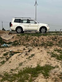 باجيرو موديل 2006 رقم بغداد دولي سنويه مجدده محرك 3800 كير محرك خير من...