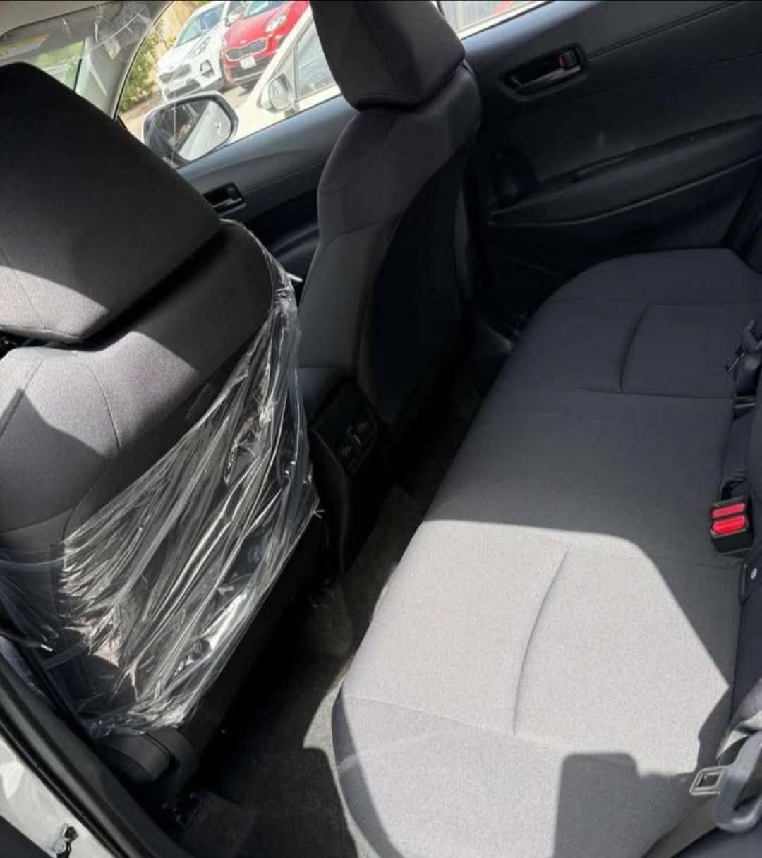 كورلا كروس موديل 2025 كفاله عامه
 ماشيه 6 الف كيلو
 موقعي بغداد حي الجامعه او حي العدل
 رايدها 26.600.000 مليون دينار وبيها مجال  بسيط رقم الهاتف للأتصال ***********
