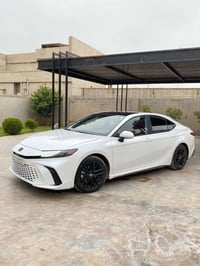 كامري XSE • ٢٠٢٥ • هايبرد