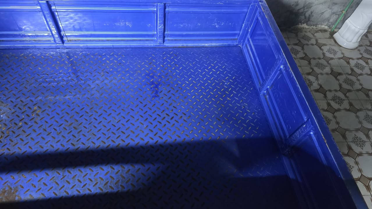 سلام عليكم ستوتة للبيع موديل ٢٣ رقم وسنوية الدراجه جديده ونضيفه شرط الفحص السعر ٢٥٠٠ ***********
