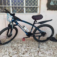 بايسكل للبيع نظيف مثل ما موجود بالصورة بـ 75 وبي مجال مكاني الزعفرانية...