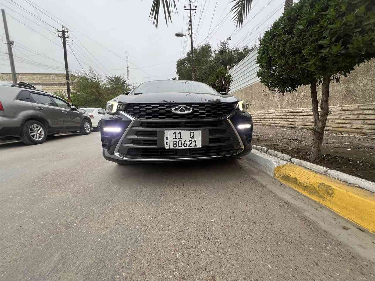 السلام عليكم من بعد إذن الادمن
شيري اريزو 6 ضمان ٦ سنوات من الشركة 
سيارة زيرو بعدهي مكفوله من كلشي ماشيه ٢٠٠٠ كيلو 
زيرو 
سيارة كامله مكمله تغليف ارضيه + صندوق 
حته بعدهي الكاعيات مشادهم 
المواصفات :
تشغيل عن بعد 
بصمه 
اوتو هولد 
هاند بريك دكمة 
ابل كار بلي 
تبريد قطعتين 
تبريد لمس 
وبقيه هواي مواصفات 
دفتر ضمان ٦ سنوات 
سنوية بأسمي تحويل ثاني يوم 
السعر : ٢٣ مليون 
رقم الهاتف : *********** 
رجاءا الشراي يتصل ويتدلل
