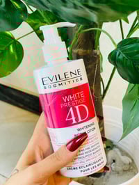 وايت برستيج 4دي • ٣٠٠مل • للبشرة الجافة