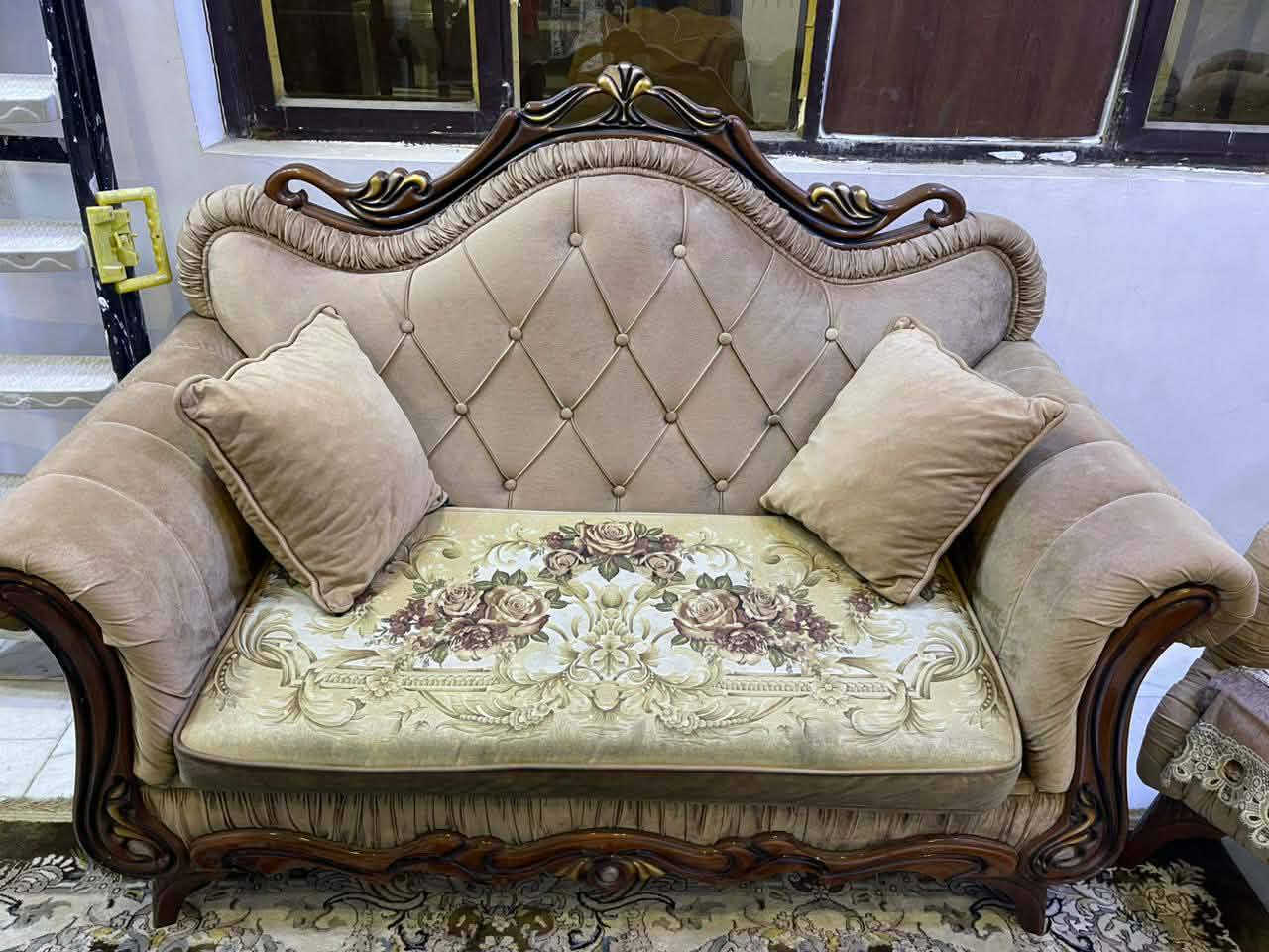 كلمن وسعره مكان بغداد التخم عشر مقاعد مكان الدوره ب500

مكنسه ب50
نص تخم 75 
بلازما ال38 ب125
البلازما ال32ب 75


**إذا كنت صاحب هذا الإعلان وتريد حذفه لأي سبب، رجاءا أرسل رسالة إلى الدعم الفني**