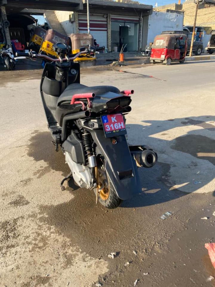 سلام عليكم  سكنس جبلي للبيع مديل 2014دراجه مكينه بلاديه ختم واحد كفر وحاضن ومكينه درجه صاله شهرين من نازله من رمبه دراجه بيه تزويد استيرن رياضي وسبايدر رياضي وبكلايت رياضي r6سعر مليون وميه 1100 رقم هاتف ***********9
