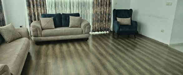 اغراض منزل للبيع بداعي السفر
طقم قنفات ١٠ نفرات ٦٠٠ الف
غرفة نوم مفرد ماركة استقبال (سرير بدون دوشك .. مكتبة ... كنتور .. مكتب صغير ) ٣٠٠ الف
ميز سفرة مع اربع كراسي ١٢٠ الف
سرير اطفال مع خزانة متصلة ١٢٠ الف 
ميز مع اربع طبليات ٦٠ الف
ثلاجة ١٥٠ الف
٤ ستائر الواحد ب ١٠ الاف
للاستفسار التواصل على 
***********
