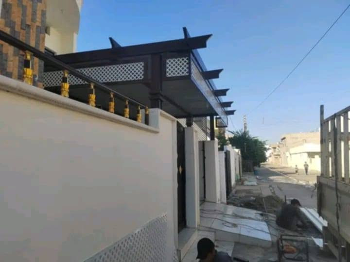 يوجد لدينا حداده  متنقلة
 ابواب وشبابيك وسندويج 
وسقايف  كي سبان 
وكرفانات 
وكافة الحدادة 
الموقع تكريت 
 ***********
***********
اسطه بلال الحداد
