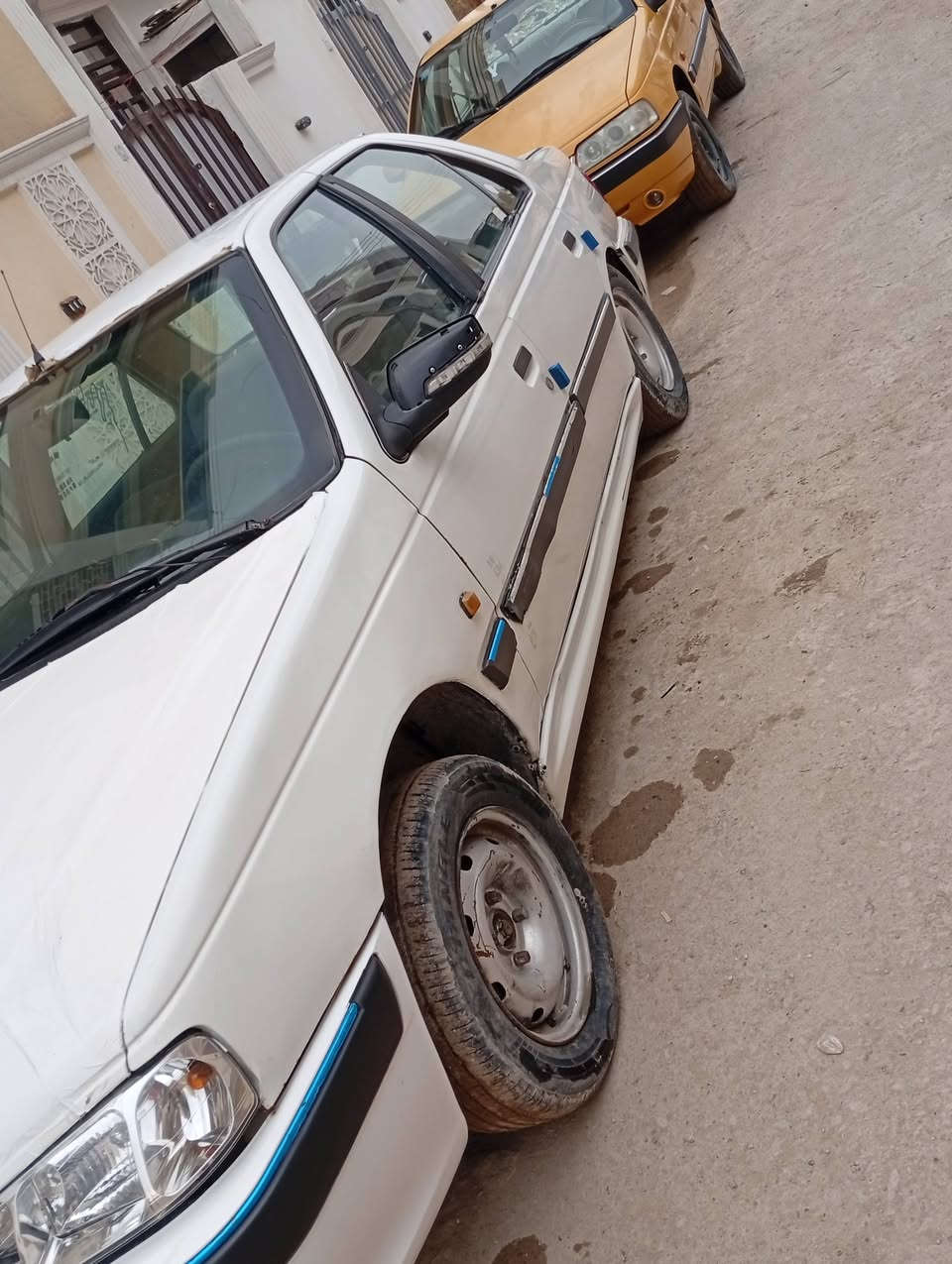 سلام عليكم
بيجو بارص موديل 2012
كير ومكينه نضاف سياره جاهزه من كلشي كهربائيات كلها شغاله ضربتها باب وجاملغ السايق 
والجنطه هم
رقم بابل تحويل مباشر صاحبها يريد تحويل 
سنويه لل 27
غرامات فقط 100 الف وينزل من سعرها 
رايدها 37ورقه وبيها مجال حك الجيه
ممتواج ع فيسبوك 
***********
