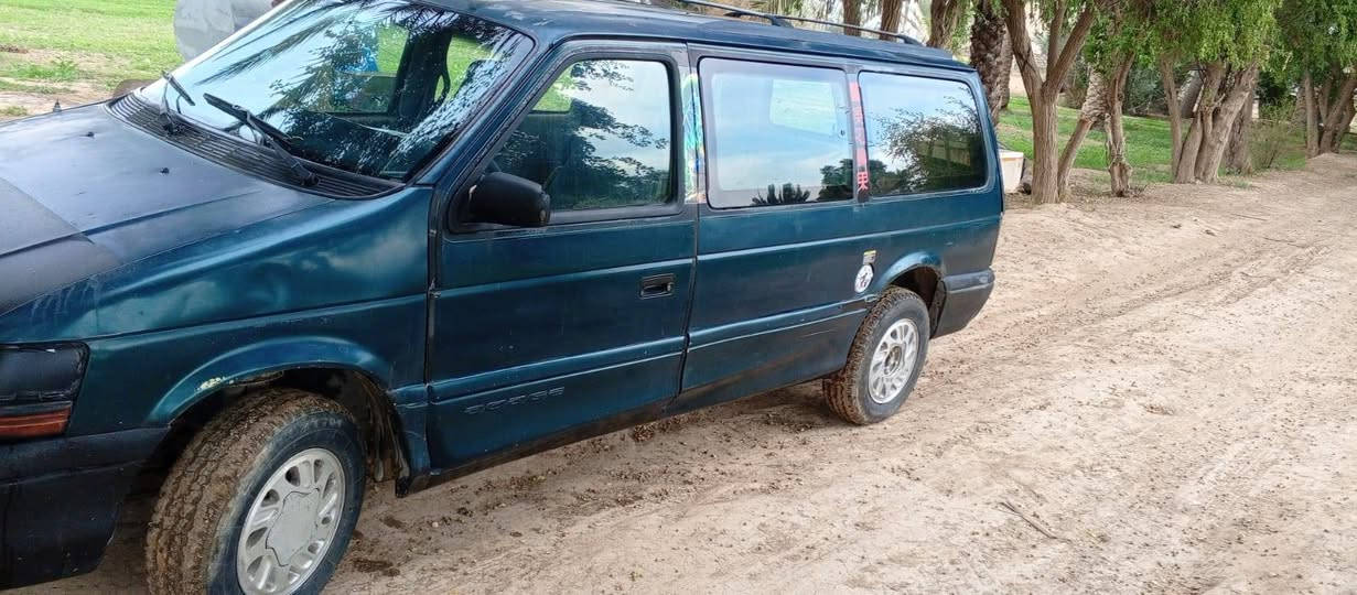 للبيع 
دوج اكلايزر موديل 94رقم كركوك المكان تكريت العلم محور محرك كامري ابو الجف السعر 35وبيه مجال للشراي وترهم مراوس حسب القناعه 
بدون زحمه إذا مو شراي لاتراسل ***********.  واتساب موجود ***********
