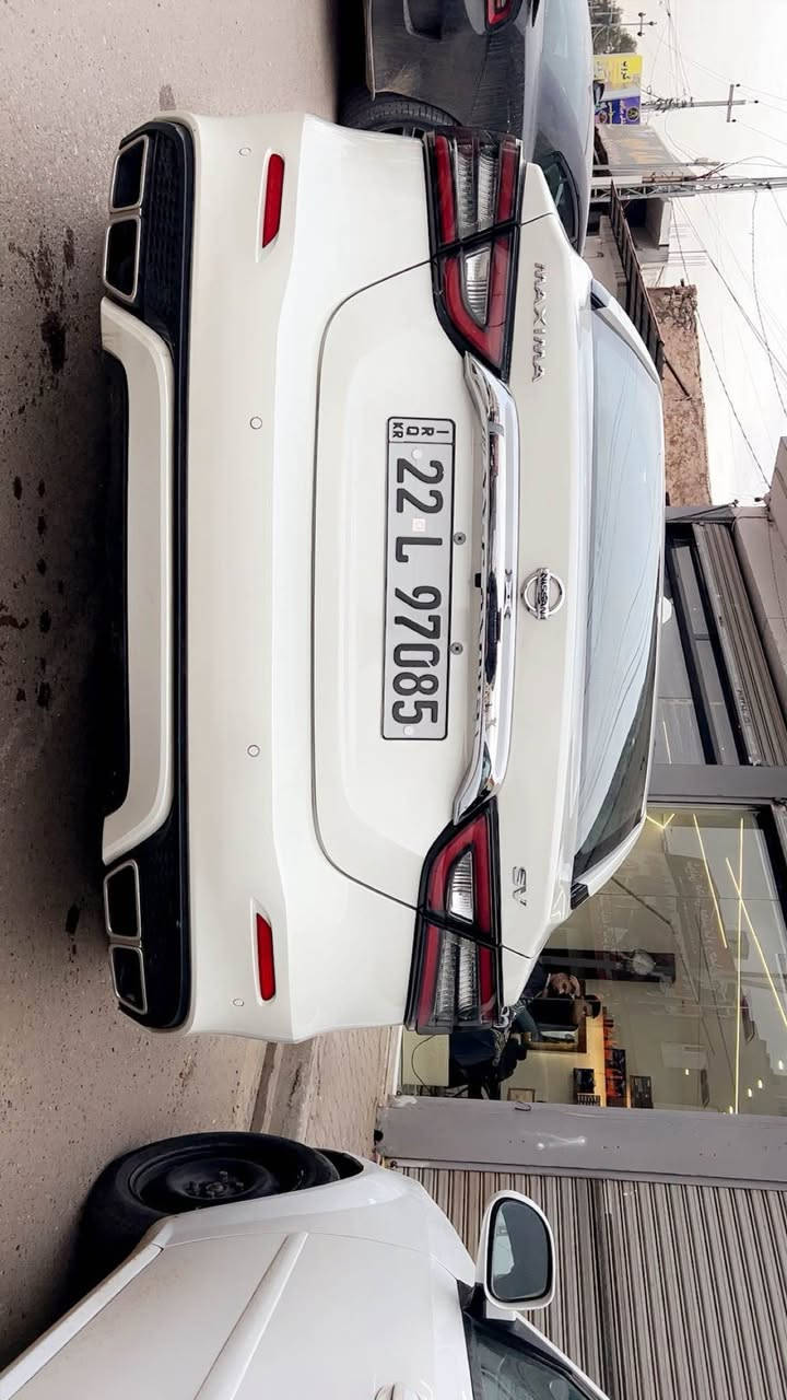 مکزیما 2022 موصفات svماشی 13الف بدن صبغ بدون تعدیل بدون حدث 
رقم اربیل  
سعر 168$ بیه مجال 
*********** كركوك, العراق
