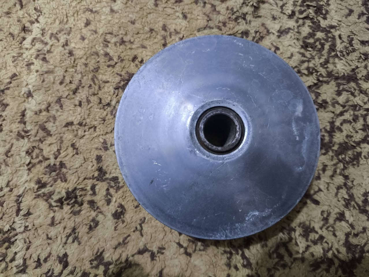 سلام عليكم كلج امامي مالرمبة نضيف للبيع شراي يراسلني خاص او يتصل على الرقم ***********
