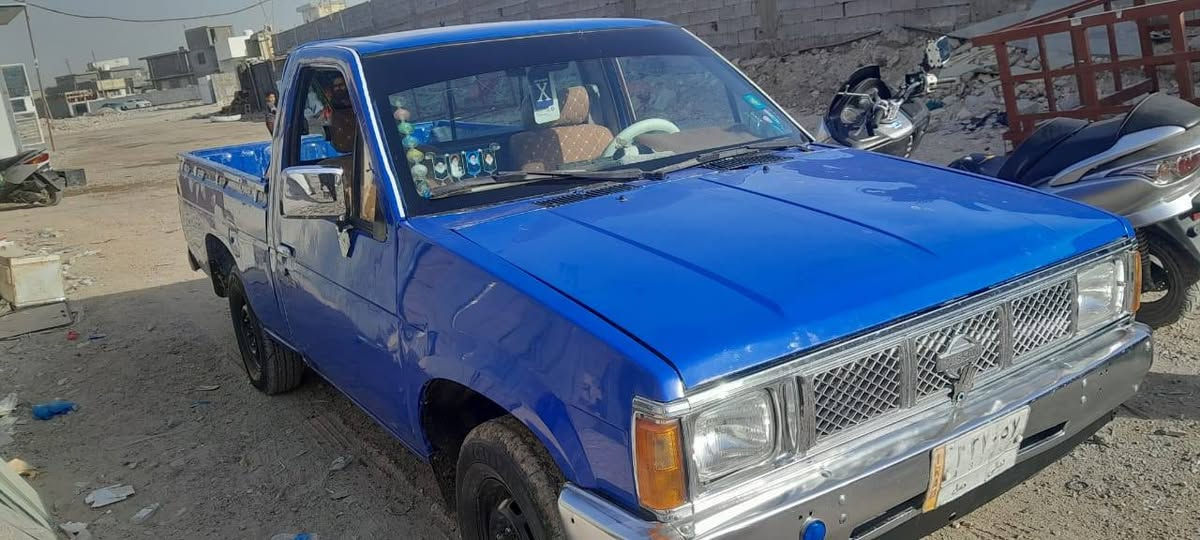 السلام عليكم بيكب للبيع موديل 1991 معمره جديد المكينه والكير حاوية السيارة كلش حلوة ومتعوب عليها تخم تايرات جدد كير اوتوماتيك رقم ديالى بسم جاري تحويل مباشر السعر 39 العنوان بغداد البياع هاتف ***********
