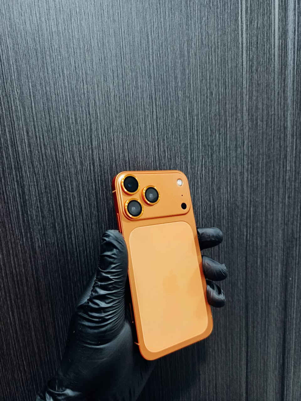 سلام عليكم ورحمة الله وبركاته ايفون XR  محور 17 تحوير درجة أولى دكمة الصامت طبق الأصل ذاكرة 128 بطارية 78 جهاز بلادي كلشي ما مستبدل شرط البصمة سعر مناسب جدا العنوان كربلاء للتواصل ***********
