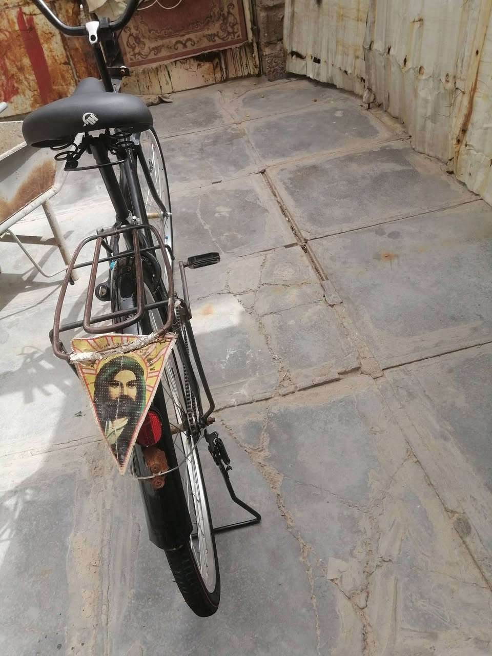 سلام عليكم خوان باسكل بناتي اسود 26 حجم امرتب اريد ابيعيه موديل 21 سعر 70 بي مجل حك جيه مكاني بغداد زعفرانيه ستفسار عله هاذه رقم***********
