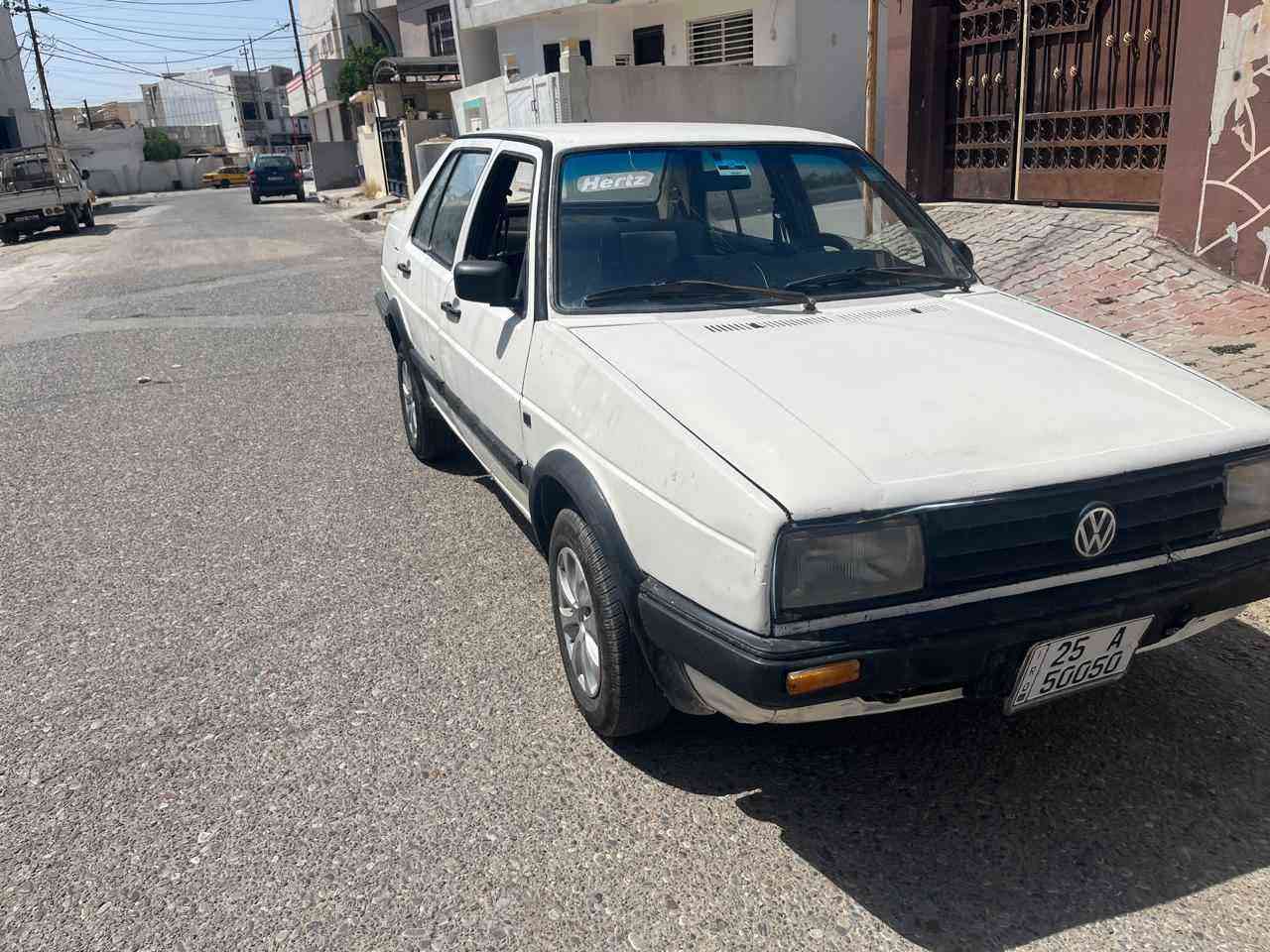 للبيع جيتا سعر مناسب 25$
رقم مميز سنويه جديده وبسمي 
كوبون بانزين 
سياره جاهزه محرك جديد 
مكاني كركوك 
*********** كركوك, العراق
