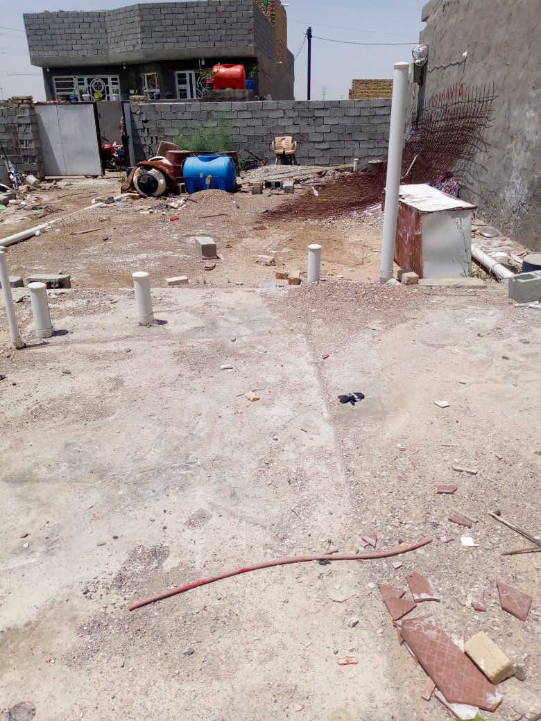 قطعة مساحة  140 متر طابو زراعي كوت حي الحكيم  بيها تأسيس مجاري ونص رفتة وبي ار سي مسيجة جاهزة للبناء البيع نقد وبالقصد السعر سبعة ونص تريد تغير خريطة البناء او تلغيها ابيعلك عالموجود ونته وقناعتك اي استفسار خاص وبالخدمة


**إذا كنت صاحب هذا الإعلان وتريد حذفه لأي سبب، رجاءا أرسل رسالة إلى الدعم الفني**
