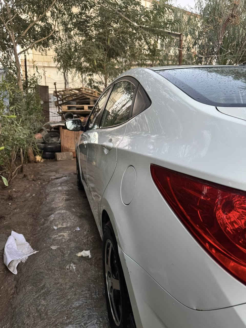 السلام عليكم سيارة اكسنت مديل 2014خليجي 1600قطرتين دوش المرغوب كير محرك مكفول سيارة فتحة ماشية 99 بيها بس بنيد صبغ سيارة بسمي رقم الجديد السعر 100بيها مجال بسيط مكاني بغداد فلكة 83 الطالبية رقم الهاتف ***********
