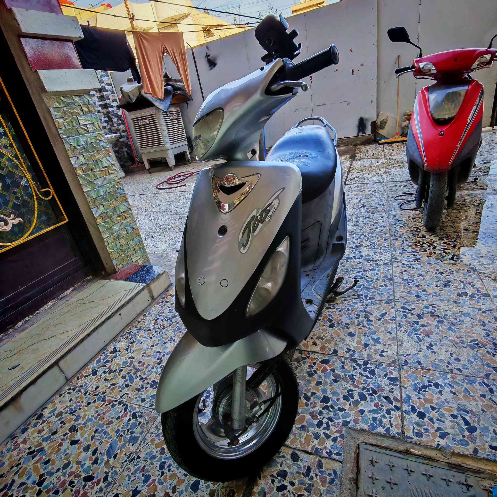 سلام عليكم درجة ماكس منغولي اخت الجديد دراجه  شلعه ومعدل كلج خلفي رياضي وخرز Wf كلها شغاله كج بانزين سغال تايرات جدد السعر ب 500 وبيها مجال المكان زعفرانيه الاستفسار *********** واتساب ومخابره
