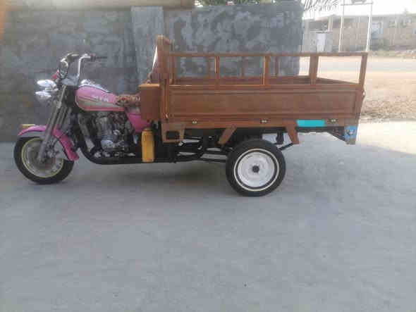 سلام عليكم ستوته للبيع اومراوس أوراق بسمي موديل ٢٠١٨ شاصي مكفول العنوان نجف مشخاب ***********السعر ١٣٥٠
